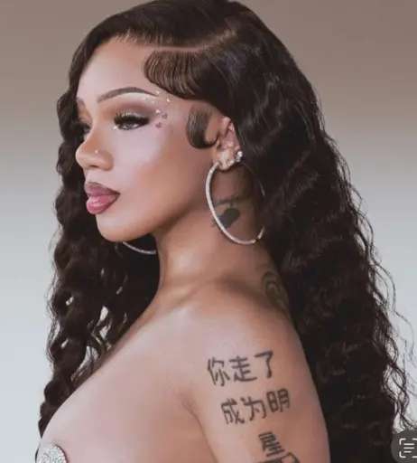 Image 10616866 from glorilla