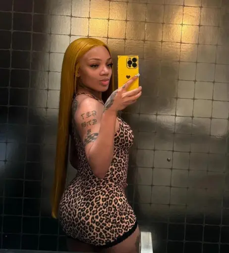 Image 10616871 from glorilla