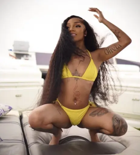 Image 10616875 from glorilla