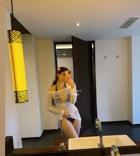 Image 10616424 from Zeling/Alicia/Zeiing