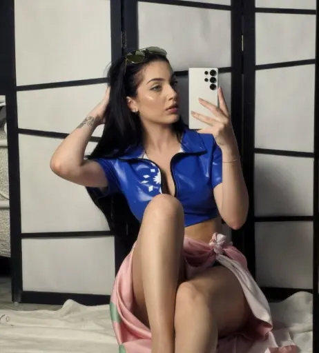 Image 10613712 from Mona Schon (Italian Streamer)