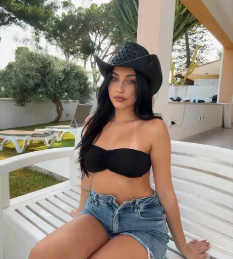 Image 10613693 from Mona Schon (Italian Streamer)