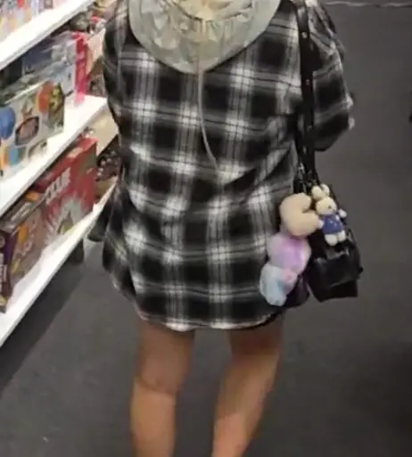 Image 10612847 from Yvonnie