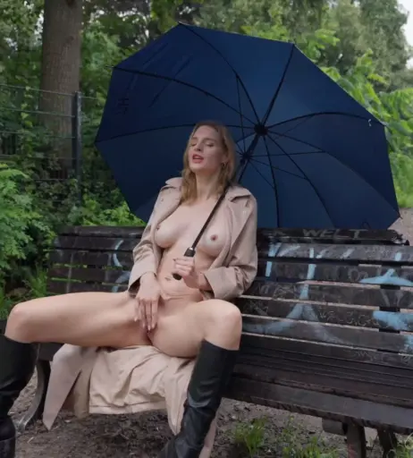 Image 10624492 from Bitchinbubba / bralessforever