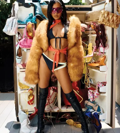 Image 10624044 from LARA RAJ / lararajj (member of KATSEYE)