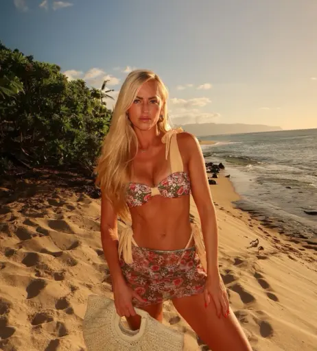 Image 10621996 from Danielle Moinet / Summer Rae