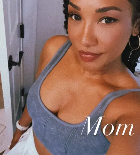 Image 10621974 from Candice patton