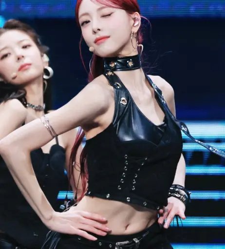 Image 10621312 from Yuna - ITZY (유나, Shin Yu Na)