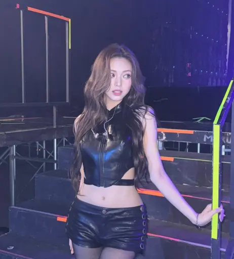 Image 10621336 from Yuna - ITZY (유나, Shin Yu Na)