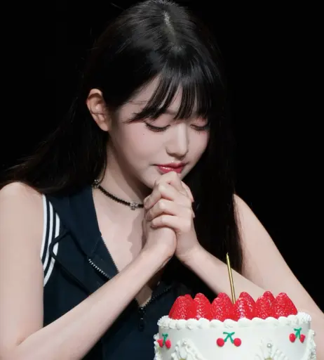 Image 10620410 from Jang Won-young / 장원영 WONYOUNG