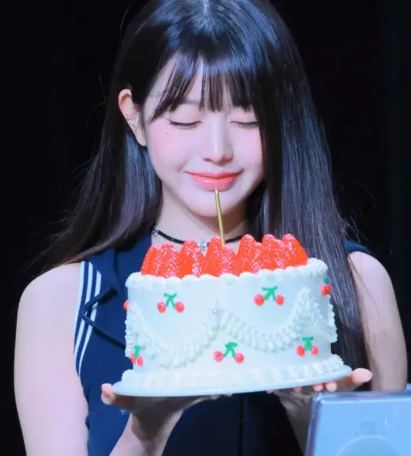 Image 10620408 from Jang Won-young / 장원영 WONYOUNG