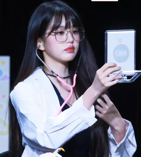Image 10620451 from Jang Won-young / 장원영 WONYOUNG