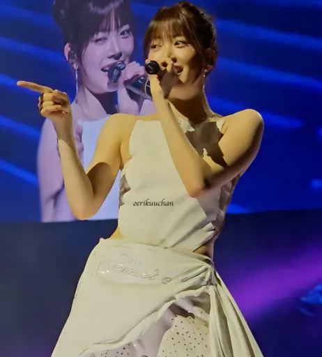 Image 10620628 from Hong Eunchae 홍은채 | LESSERAFIM