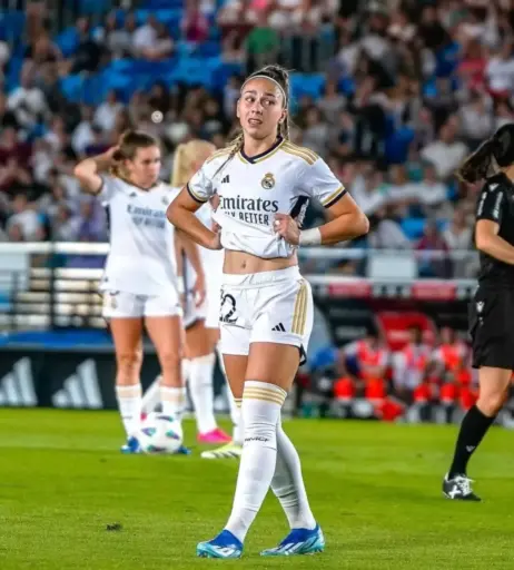 Image 10620618 from Female football/soccer players
