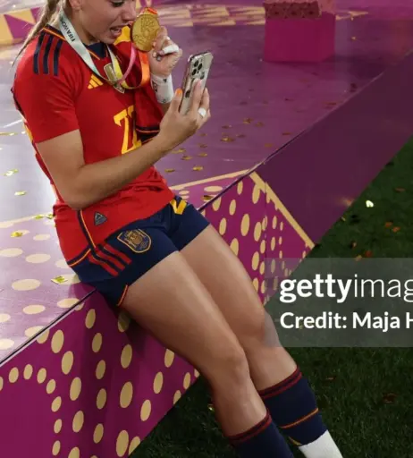 Image 10620655 from Female football/soccer players