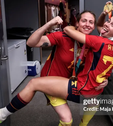 Image 10620643 from Female football/soccer players