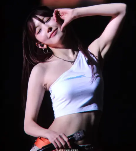 Image 10620025 from Sakura Miyawaki 宮脇 咲良 | LESSERAFIM