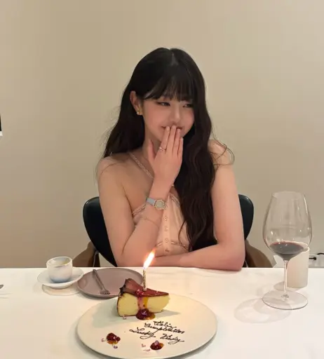 Image 10620393 from Jang Won-young / 장원영 WONYOUNG