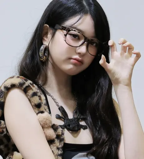 Image 10620306 from Jang Won-young / 장원영 WONYOUNG