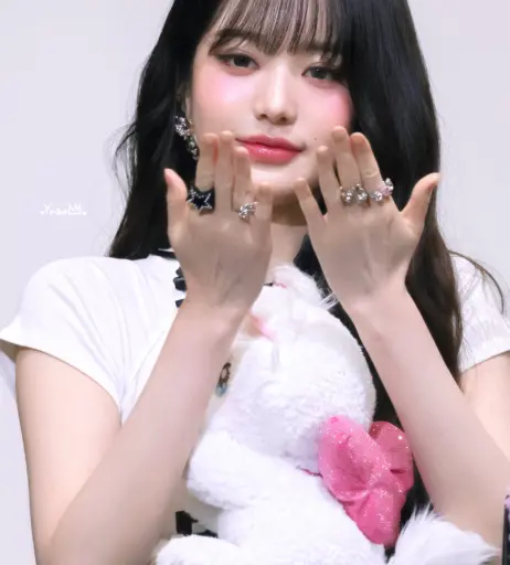 Image 10620266 from Jang Won-young / 장원영 WONYOUNG