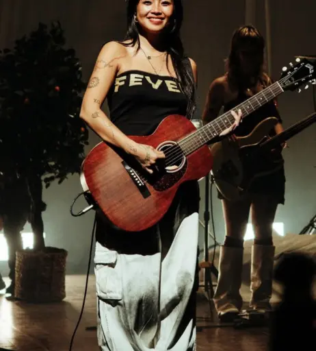 Image 10623821 from beabadoobee radvxz