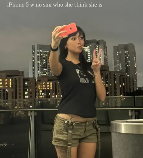 Image 10623811 from beabadoobee radvxz