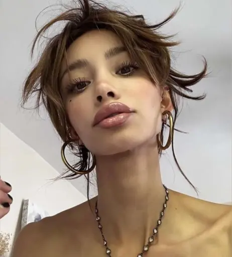 Image 10629694 from Kaile Goh