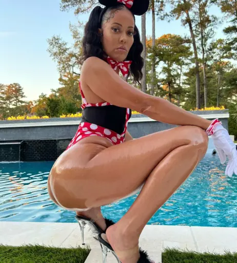 Image 10637117 from SexyRedMagiccity / sexyred / sexyred_mc / sexyred_magiccity1