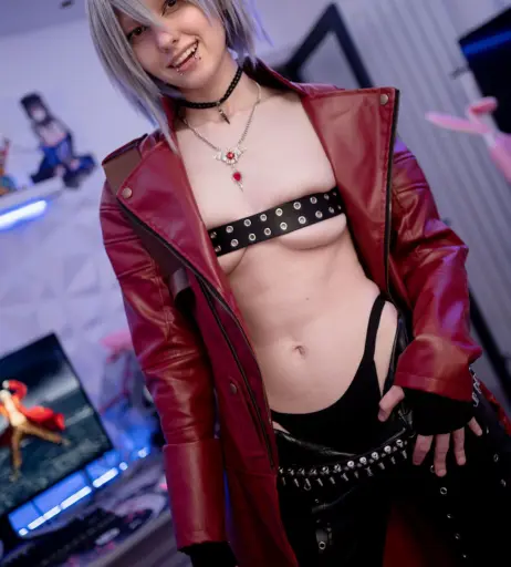 Image 10639852 from little_emo_kitten