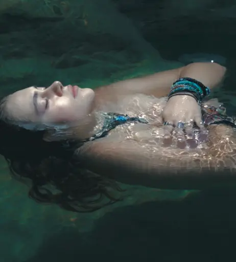 Image 10608678 from Leonie Buchegger