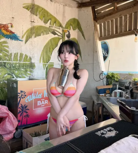 Image 10600535 from Jun Amaki