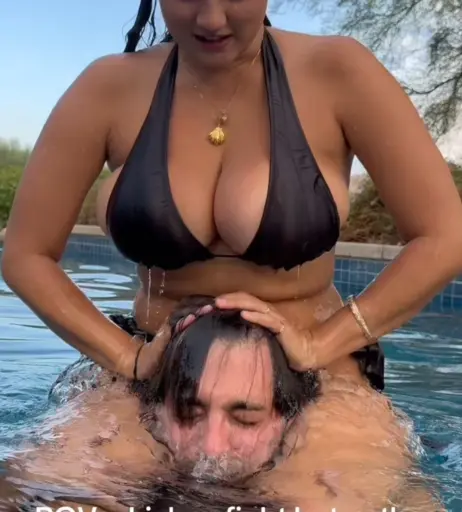 Image 10603506 from Sarah Curr (@sarahcurr)