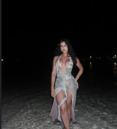 Image 10698114 from nickimariiee