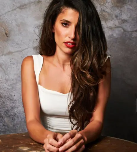 Image 10695992 from Tania Raymonde