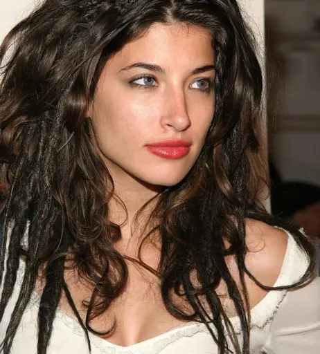 Image 10695994 from Tania Raymonde