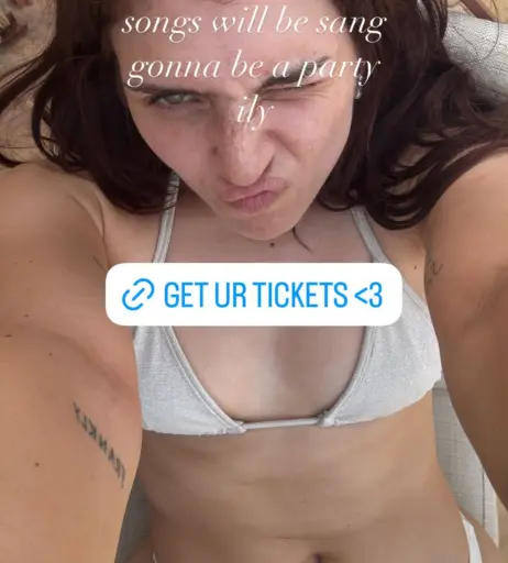 Image 10695806 from Mae Muller