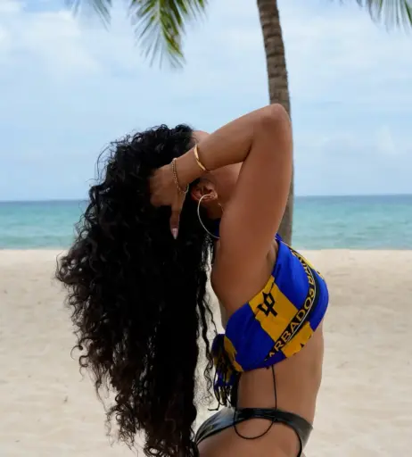 Image 10697536 from Robin Roxette