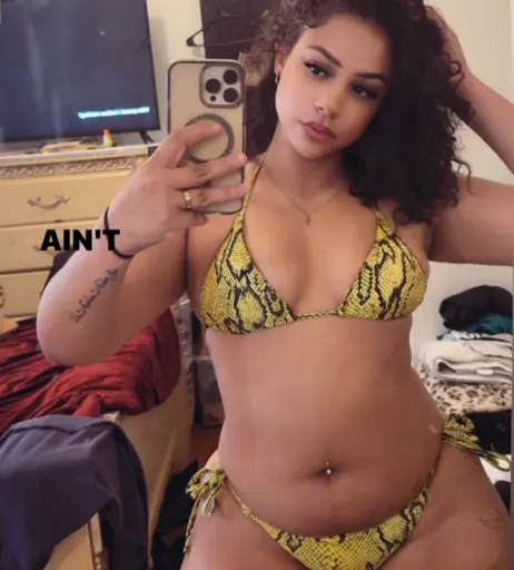 Image 10690764 from Thick baddie @Forevaa.laii