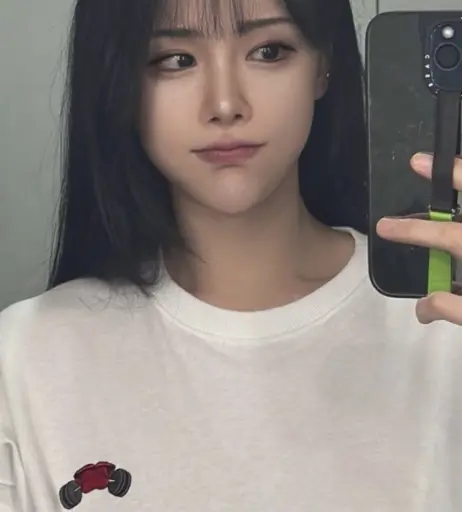 Image 10690240 from 김예솔 / yesol170