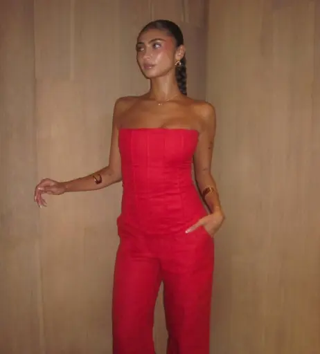 Image 10692122 from Bella Ramirez/bellarmrz