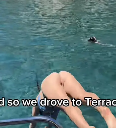 Image 10699719 from Shesthetea