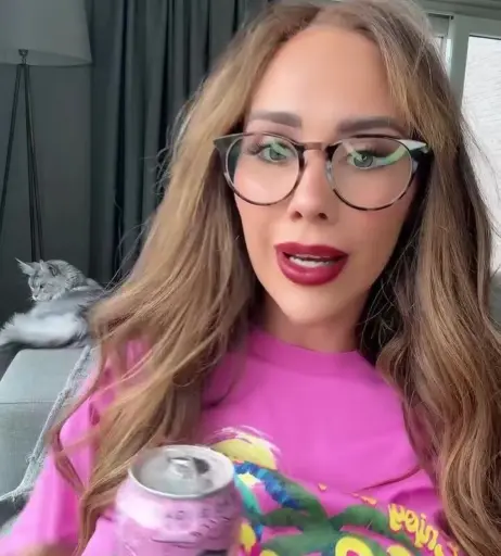 Image 10685806 from xoesmeerose / esmeeteaches