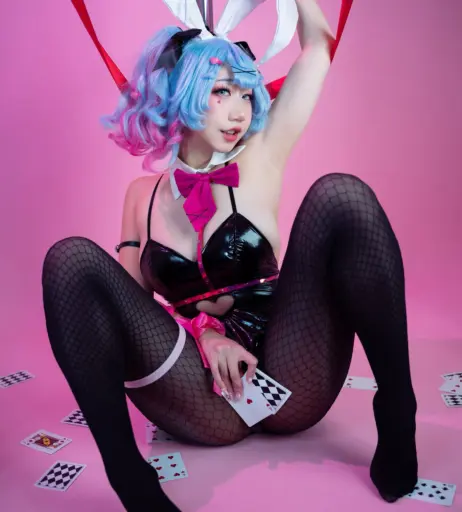 Image 10685680 from Danisaurz