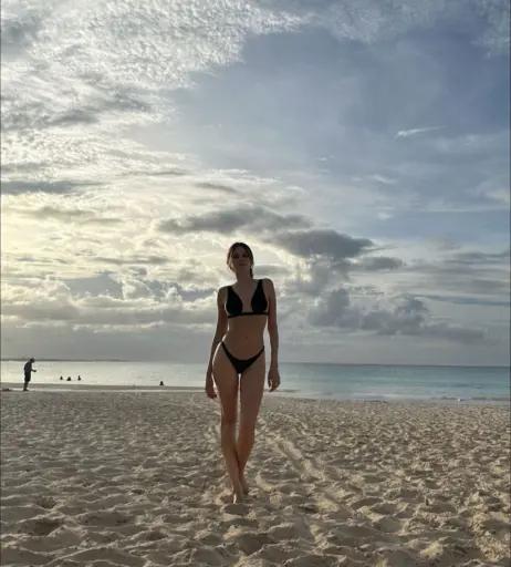 Image 10684031 from Xenia Tchoumi