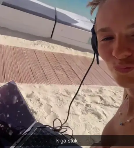 Image 10683665 from Lies Zhara (Dutch Influencer)