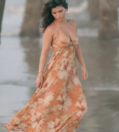 Image 10683295 from ciggybae / homeskilla_whitnit / Zendaya lookalike