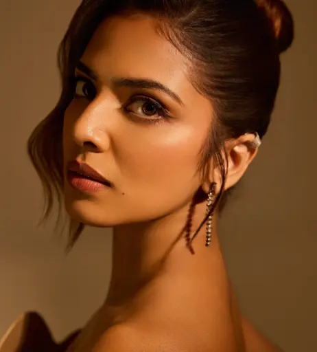 Image 10682600 from Malavika Mohanan