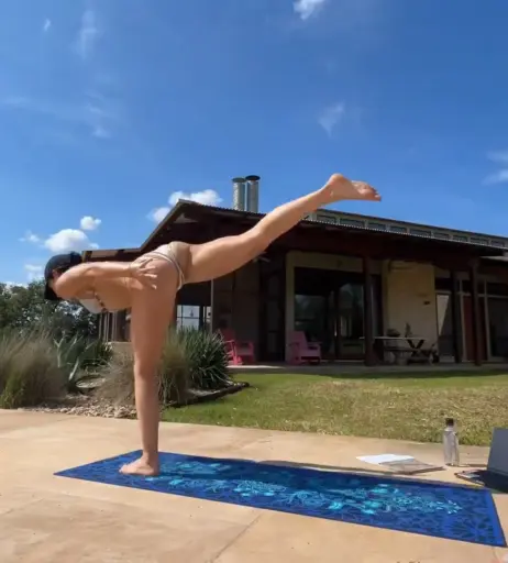 Image 10689680 from Sydney Chandler