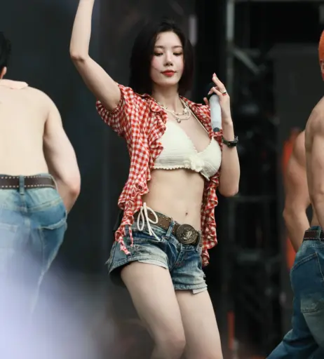 Image 10689176 from 권은비 Kwon Eunbi / Kwon Eun-bi