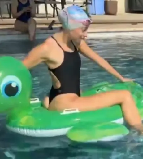 Image 10599178 from Lea Martinez / slayeas